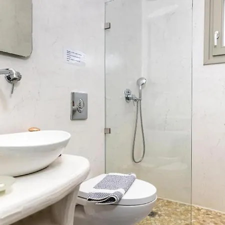 Apartment Superb Naxos Grand In The Heart Of Town Balcony Views Saint George Naxos City