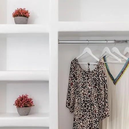 Superb Naxos Grand In The Heart Of Town Balcony Apartment