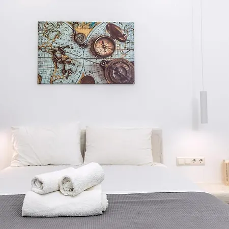 Superb Naxos Apartment Grand Suite In The Heart Of Town Balcony City Views Saint George Apartment